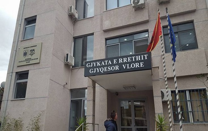 Gjykata e Vlorës lë në burg 13 të arrestuarit e “tempullit”/ 5 të tjerë lihen në arrest shtëpie, ja arsyet
