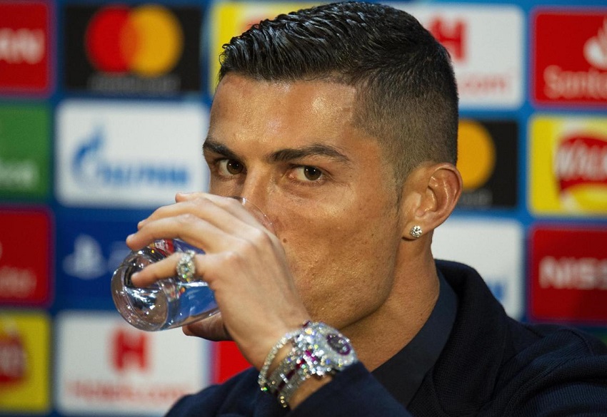 Ronaldo: Dua të zbuloj Arabinë/ Ylli i futbollit nënshkruan me Al Nasr për 200 milionë euro në sezon