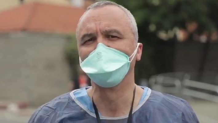 Mjeku i njohur Arjan Harxhi në Turqi me Covid, ndodhet në gjendje të qëndrueshme