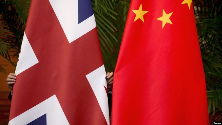 Ligjvënësit britanikë e cilësojnë Kinën “shtet kriminal”