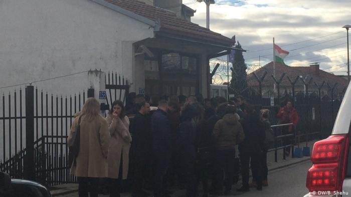 Shqiptarët presin më shumë se një vit në ambasadat gjermane për të aplikuar për vizën