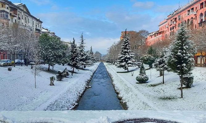 Ja kur pritet të bjerë dëborë në Tiranë dhe zonat bregdetare