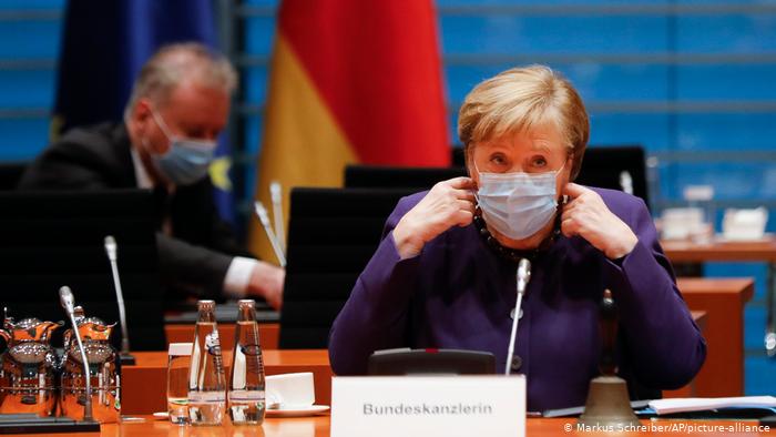 Merkel pranon gabimin dhe tërhiqet: Jo mbyllje totale për Pashkë