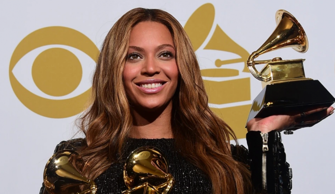 Beyonce dhe Taylor Swift bëjnë histori në Grammy