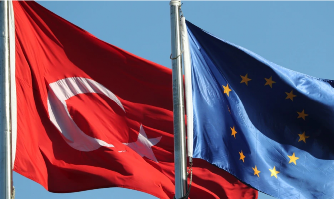 Turqia i kërkon BE-së liberalizimin e vizave
