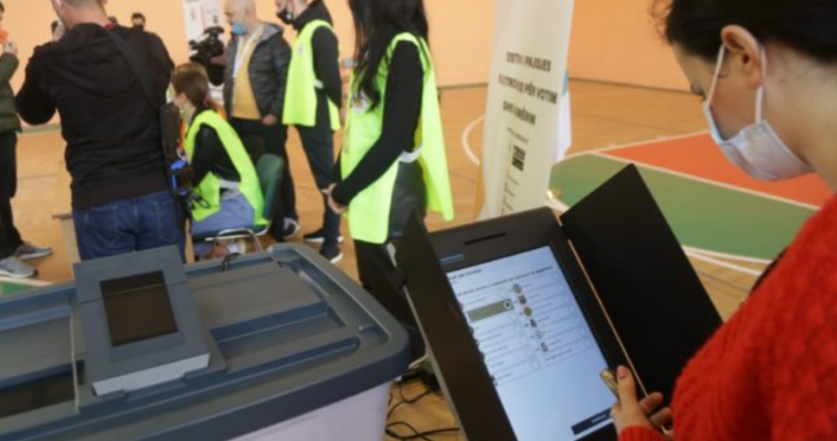 Rritet pjesëmarrja në votime, 40.95% e qytetarëve kanë votuar deri në orën 16:00