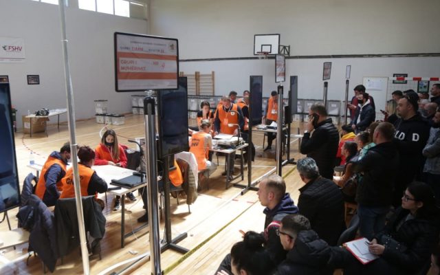 Numërimi drejt fundit në Vlorë/ Ja si ndahen mandatet