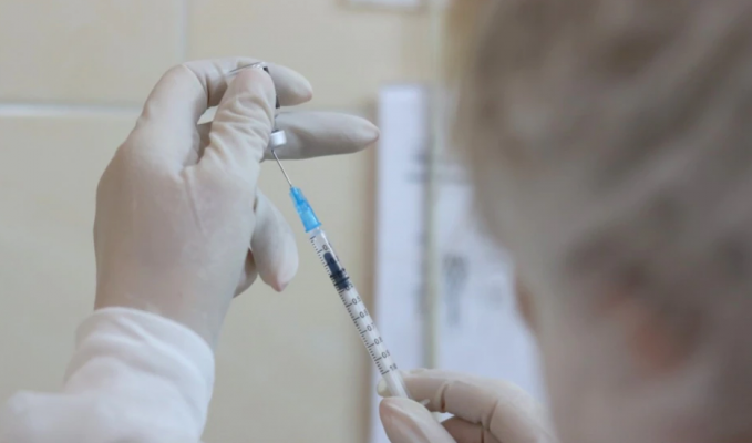70% e italianëve kanë marrë dozën e parë të vaksinës