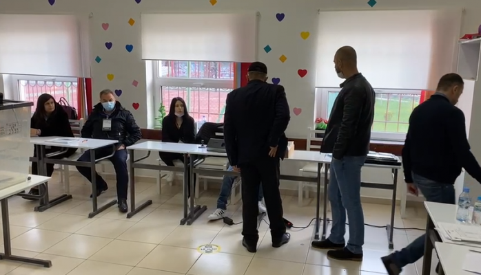 Sa përqind e qytetarëve kanë votuar deri tani në qarkun Lezhë