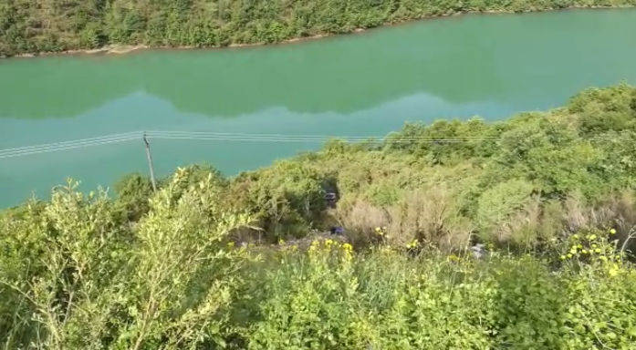 Shkopet, gjendet një automjet në afërsi të liqenit, i vjedhur në Krujë