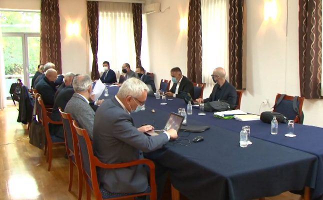 Shkup-Sofje, në vendnumëro/ Asnjë rezultat nga takimet e Komisionit të Historisë