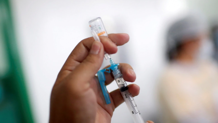 A është efektive vaksina kineze? Përgjigjen ekspertët e OBSH