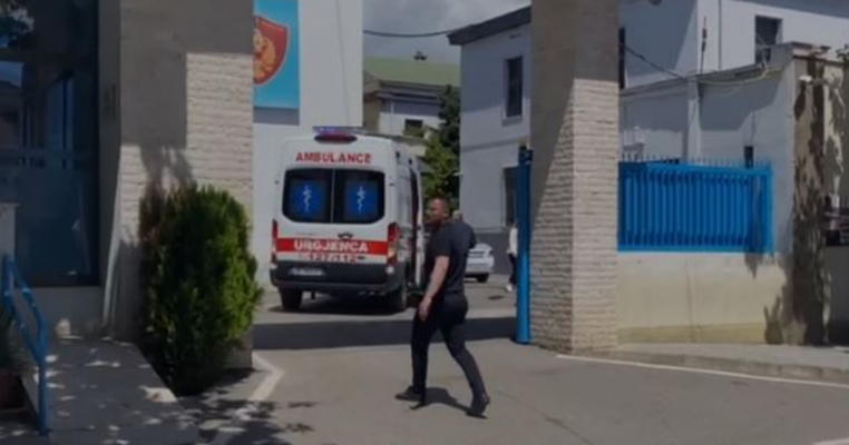 Vdekja e pasagjeres në Elbasan merr kthesë të madhe/ Policia: Nuk u hodh, por ra nga manovrat e shoferit