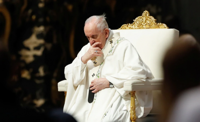 Papa Françesku: Ndëshkime më të rënda për priftërinjtë që kryejnë abuzime seksuale