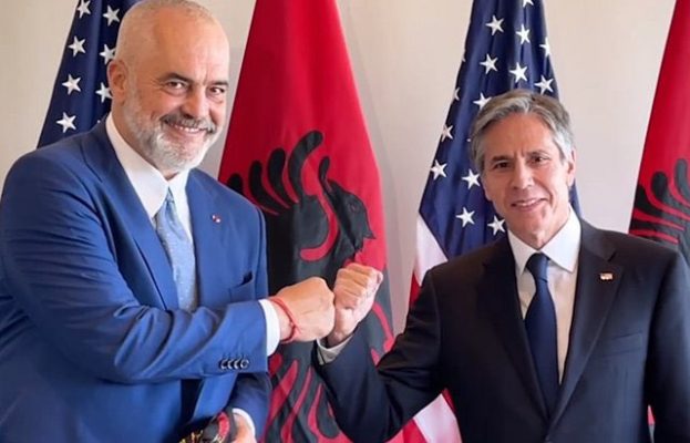 Yuri Kim poston foton e Ramës me Blinken: Partneriteti SHBA-Shqipëri po forcohet