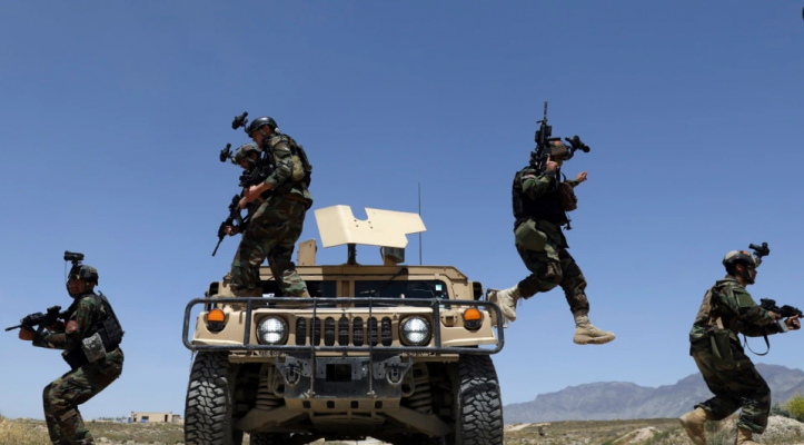 Dhjetëra të vrarë nga përleshjet mes forcave afgane dhe talibanëve