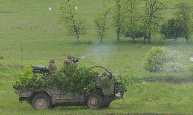 Predha e fishekë të vërtetë/ NATO tregon “muskujt” në Rumani, pjesë edhe policia ushtarake shqiptare