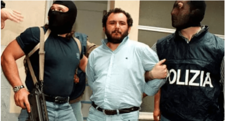 Lirohet pas 25 vjetësh bosi i mafias siciliane, u përfshi në vrasjen e Giovanni Falcones