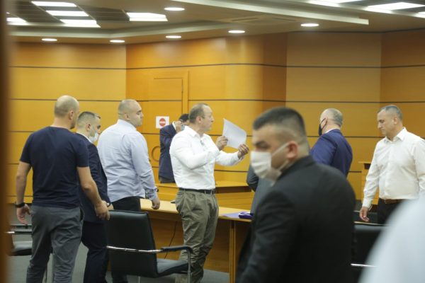 Pasuria i hap telashe prokurorit të Tiranës, shkarkohet nga detyra