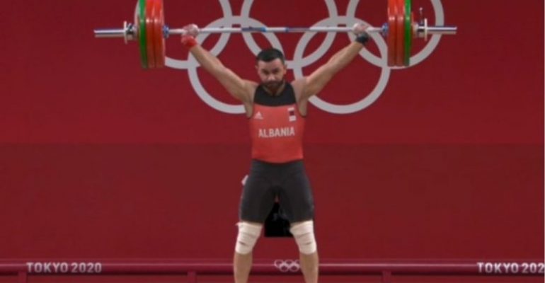Briken Calja i katërti në Olimpiadë, humbet medaljen për 1 kg