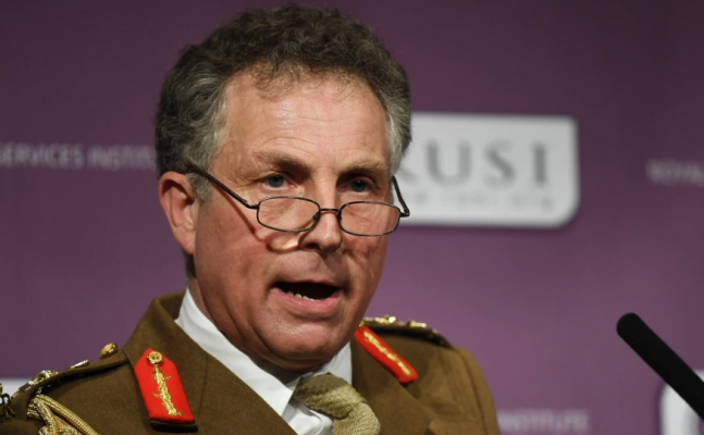 Afganistani mund të përfshihet në luftë civile, paralajmëron gjenerali britanik