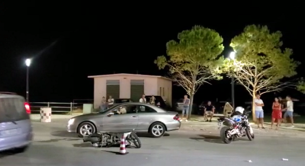 Aksident në Lungomare/ Drejtuesi i një motorçiklete merr dëmtime serioze