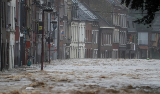 Njëzet viktima nga përmbytjet në Belgjikë