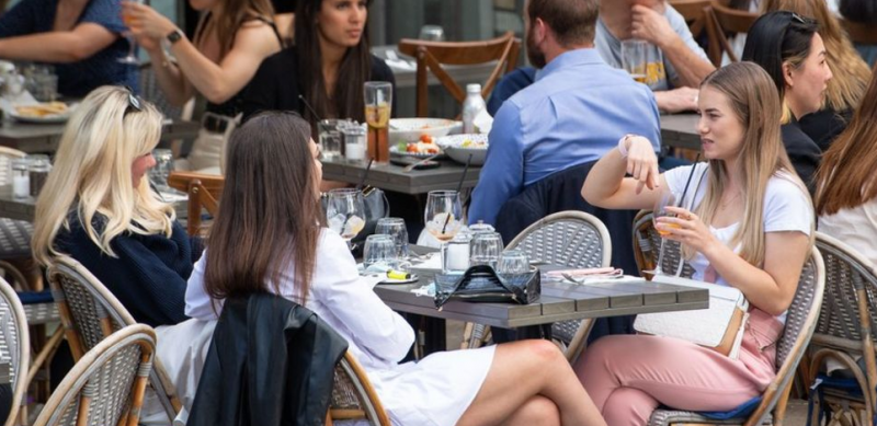 Britania e Madhe çon përpara planin e heqjes së të gjitha masave kufizuese