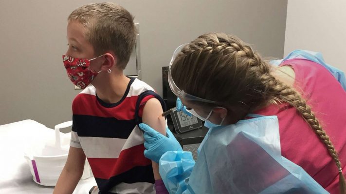 EMA rekomandon përdorimin e vaksinës “Moderna” për fëmijët 12-17 vjeç