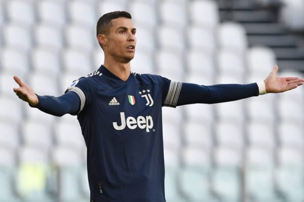Ronaldo një hap largimit nga Juventus, gati transferimi në Angli
