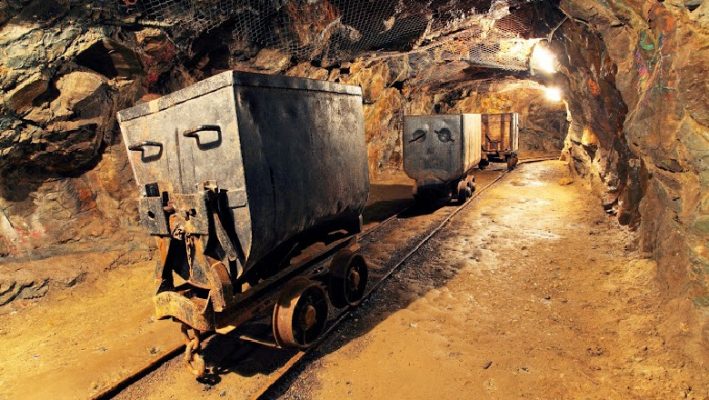20-vjeçari vdes duke punuar në minierën e Qafë Barit