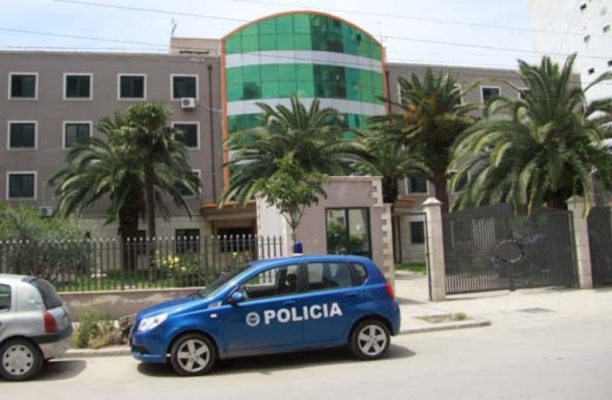 Dy të arrestuar për trafik droge në Durrës