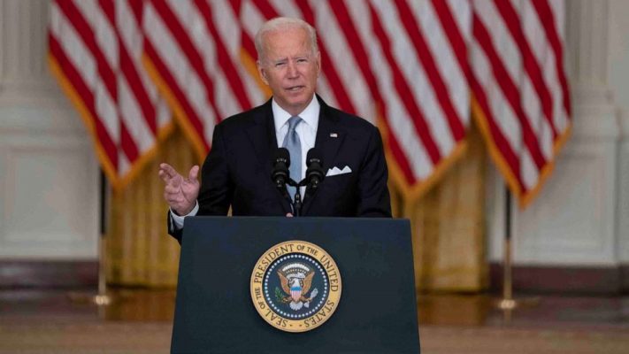 Shtohet presioni ndaj Presidentit Biden pas tërheqjes kaotike nga Afganistani