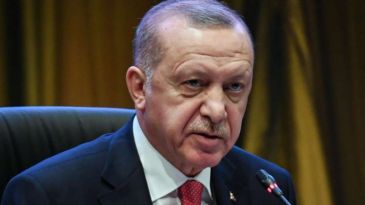 Erdogan, i gatshëm të takohet “ballë për ballë” me liderin e talibanëve
