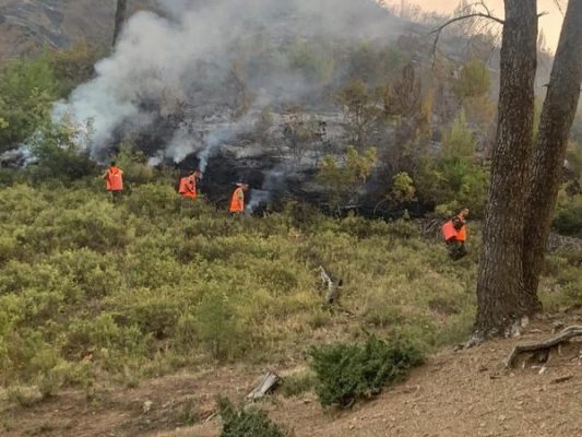 “Janë neutralizuar pothuajse të gjitha vatrat serioze të zjarrit”/ Peleshi: Sfidë ngelet Karaburni