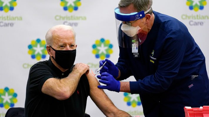 Politika e Bidenit për vaksinim të detyrueshëm has në rezistencë
