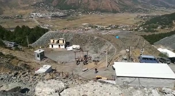 Bllokohet minatori në Bulqizë