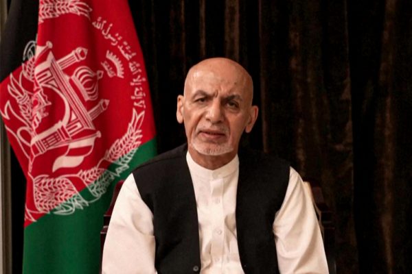 Ish-presidenti afgan: Ika për të shmangur gjakderdhjen, nuk mora para nga shteti