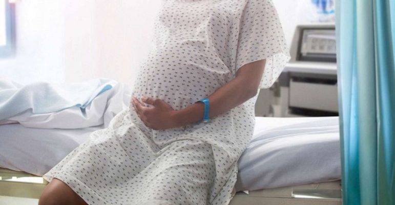 Gratë shtatzëna me COVID/ Ka raste me komplikacione, por jo fatalitete