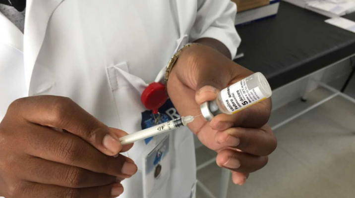 Brazili ndalon vaksinimin e fëmijëve