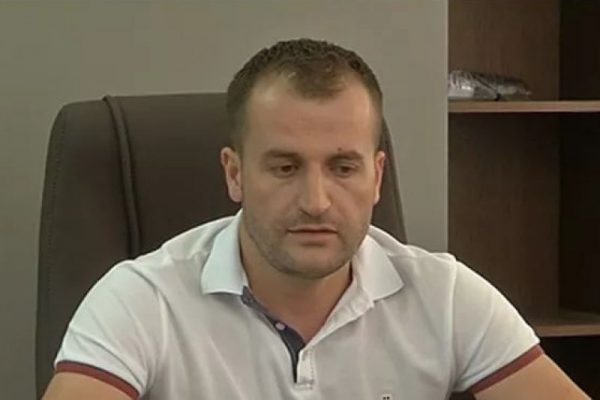 Iu gjetën 65 mijë euro në banesë/ Gjykata e Vlorës jep vendimin për ish-kreun e Hipotekës