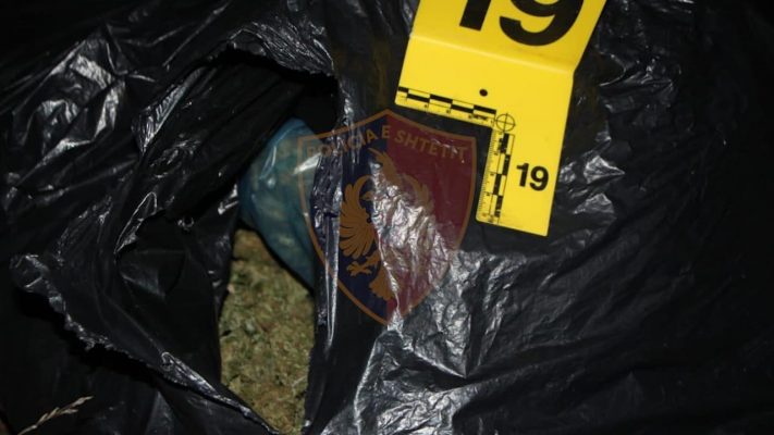 Kapet me 2 kg cannabis sativa në makinë/ Arrestohet 29 vjeçari në Mirditë