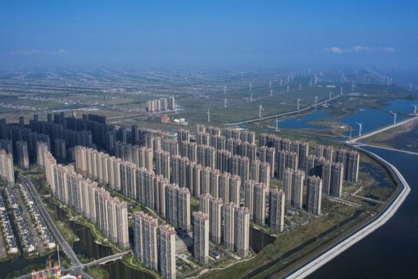 Pallate dhe qytete fantazmë në Kinë/ 90 milionë apartamente bosh, tregu i shtëpive, një flluskë e madhe