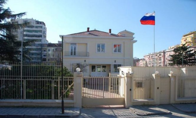 Vdekja në rrethana misterioze e 4 turistëve në Qerret, reagon ambasada ruse: Presim hetim të plotë
