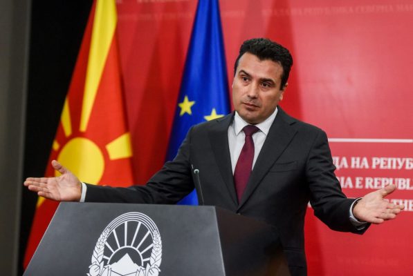 Dështimi në zgjedhje/ Dorëhiqet kryeministri Zoran Zaev
