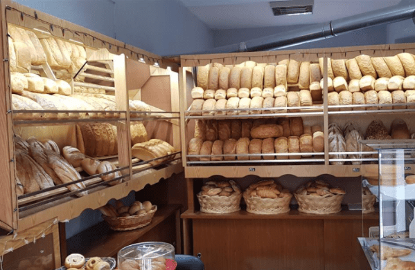 Tregtarët abuzuan me çmimin e bukës