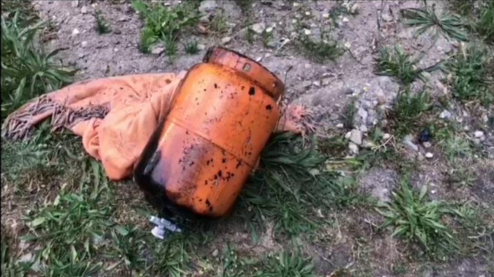 Shpërthen bombola e gazit në Elbasan, panik tek familja