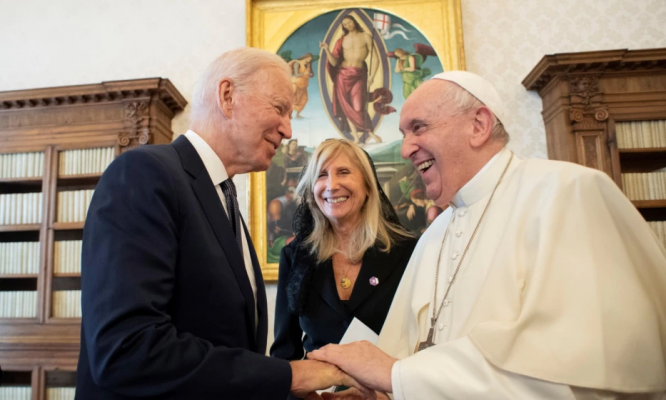 Vatikan, Presidenti Joe Biden takon Papa Françeskun