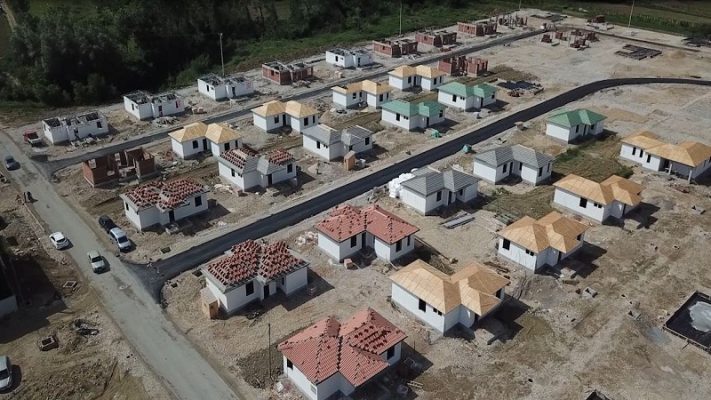 Në nëntor ndahen 1 mijë apartamente të tërmetit/ Qeveria miraton garacinë 10 miliardë lekë për OSHEE