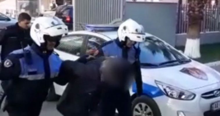 Kërcënoi policin/ Arrestohet “i fortë” në Durrës